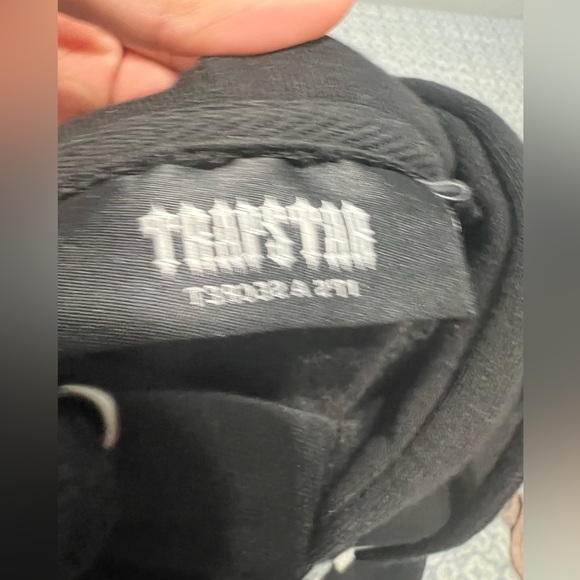 Trapstar hoodie green and black - Picture 3 of 5